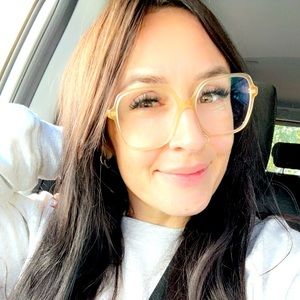 Meet your Posher, Justine